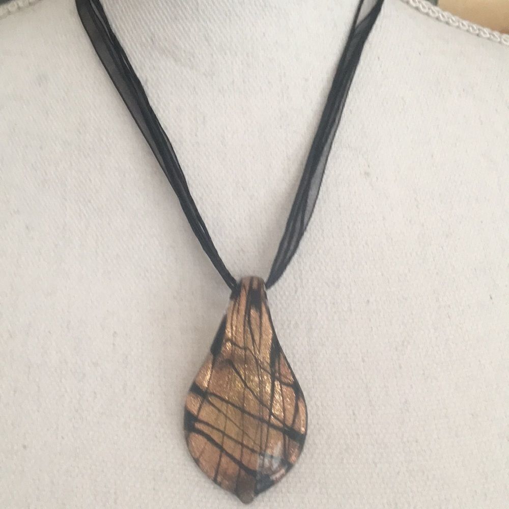 Gorgeous glass metallic necklace from Italy